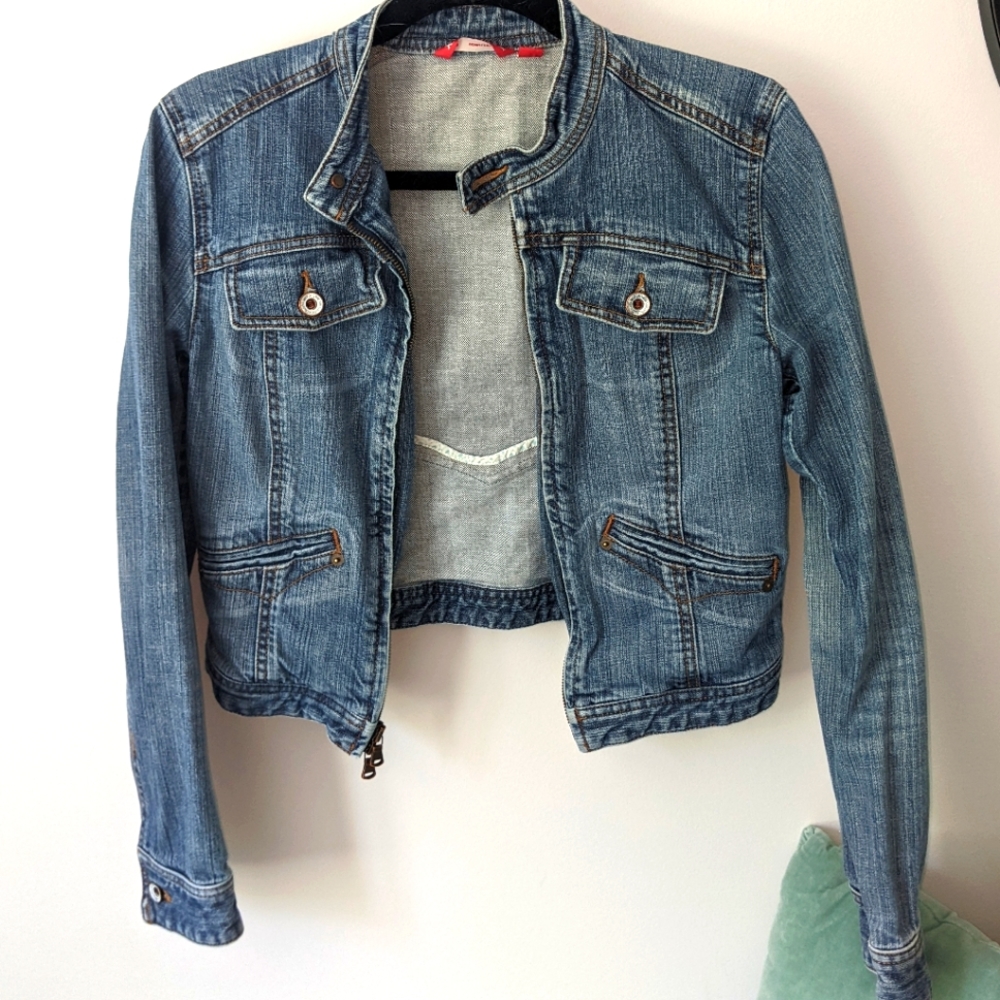 GUC Express women's cropped stretch jean jacket, size Small